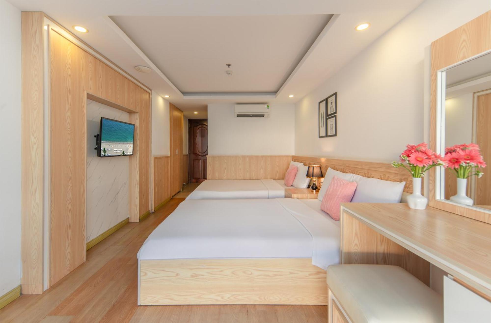 Nang Vang Hotel Nha Trang Exterior photo