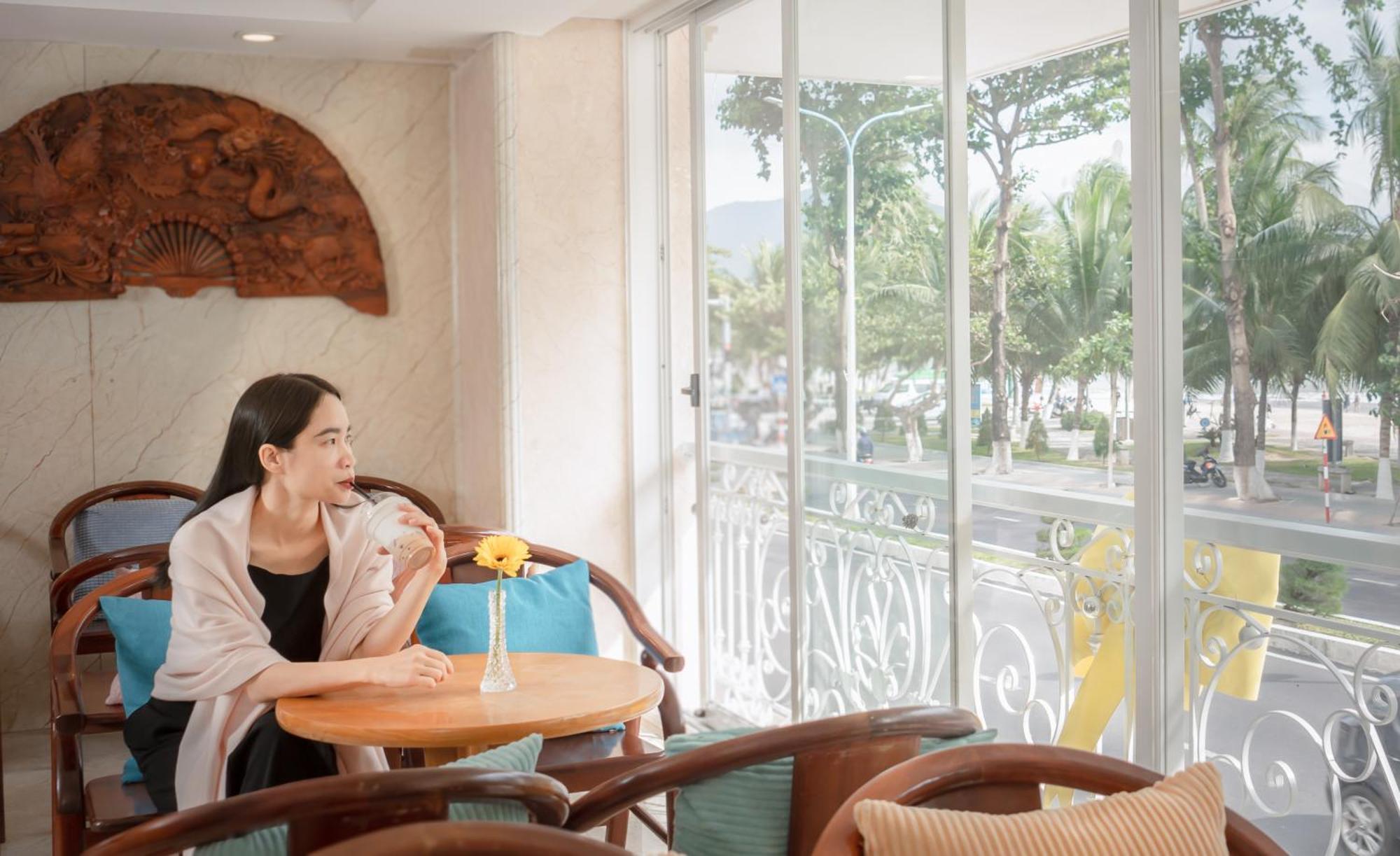 Nang Vang Hotel Nha Trang Exterior photo